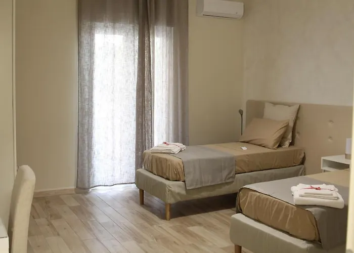 Alojamento de Acomodação e Pequeno-almoço Michelangelo Rossano